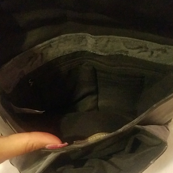 Rustic Gray/Black Clutch - Picture 4 of 8